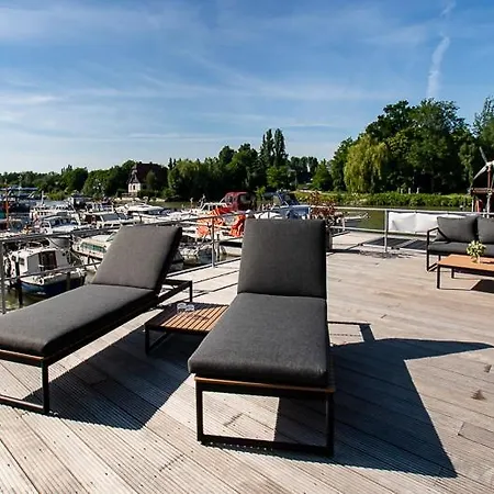 Hotel na wodzie Ankerloft - Hausboot *