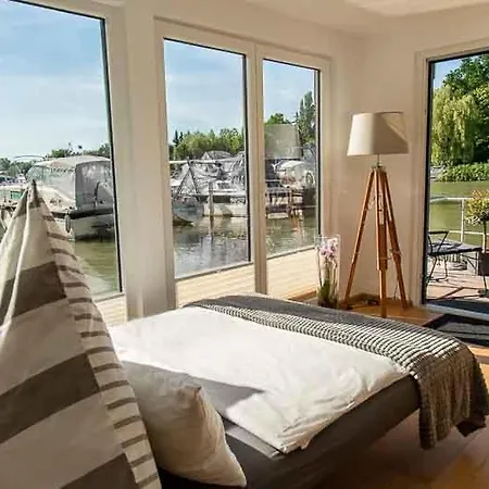 Ankerloft - Hausboot Hotel na wodzie Hanower